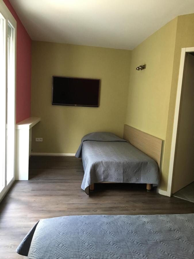Hotel Val De Saone Lyon Caluire Rillieux Sathonay-Camp Eksteriør billede